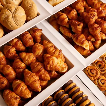 Отель Express - Frankfurt - Westend, An Ihg Франкфурт-на-Майне