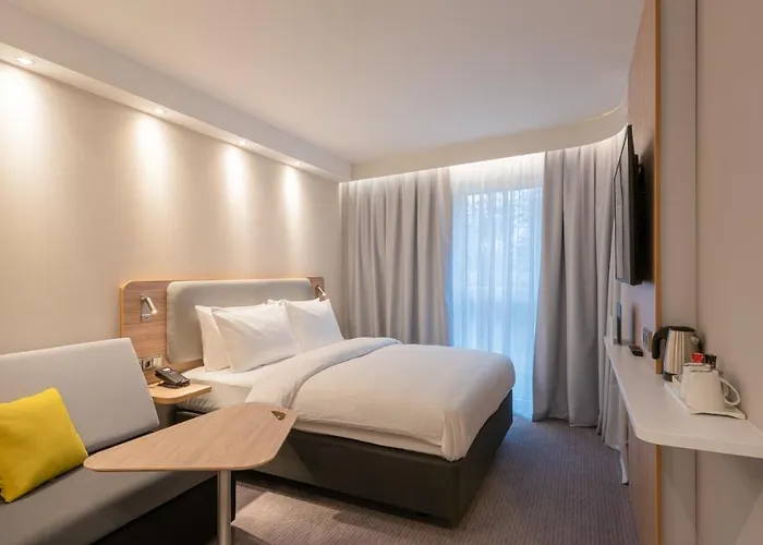 Express - Frankfurt - Westend, An Ihg