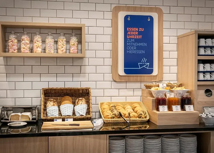 Express - Frankfurt - Westend, An Ihg