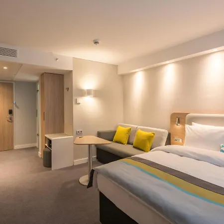 Express - Frankfurt - Westend, An Ihg 2* Frankfurt nad Mohanem